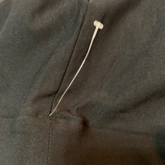 Attire New York leggings pull on pants. - Picture 5 of 5